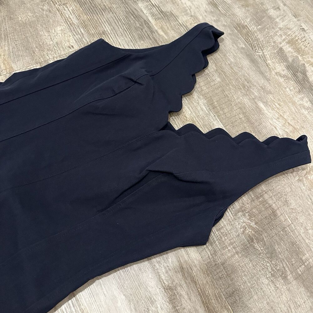 Banana Republic Navy Princess Seam Scalloped Edge Sheath Dress Size 4 Preppy - Picture 6 of 14